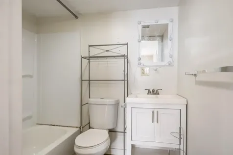 7 Cross Street Whitefield NH 03598