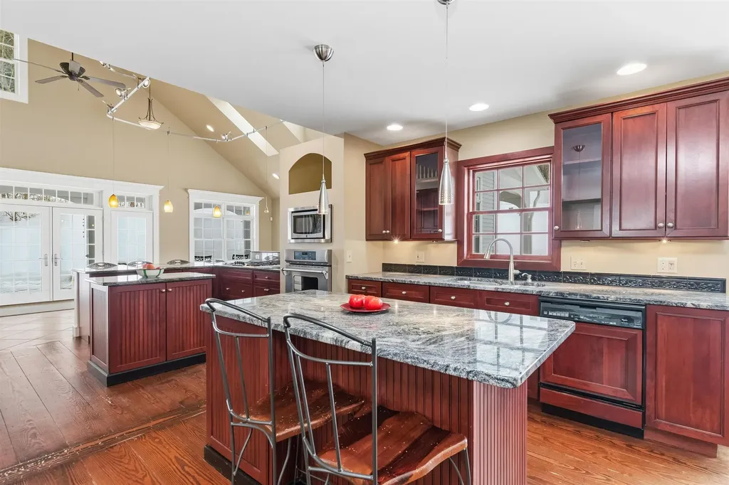 1397 Cobb Hill Road Moretown VT 05660