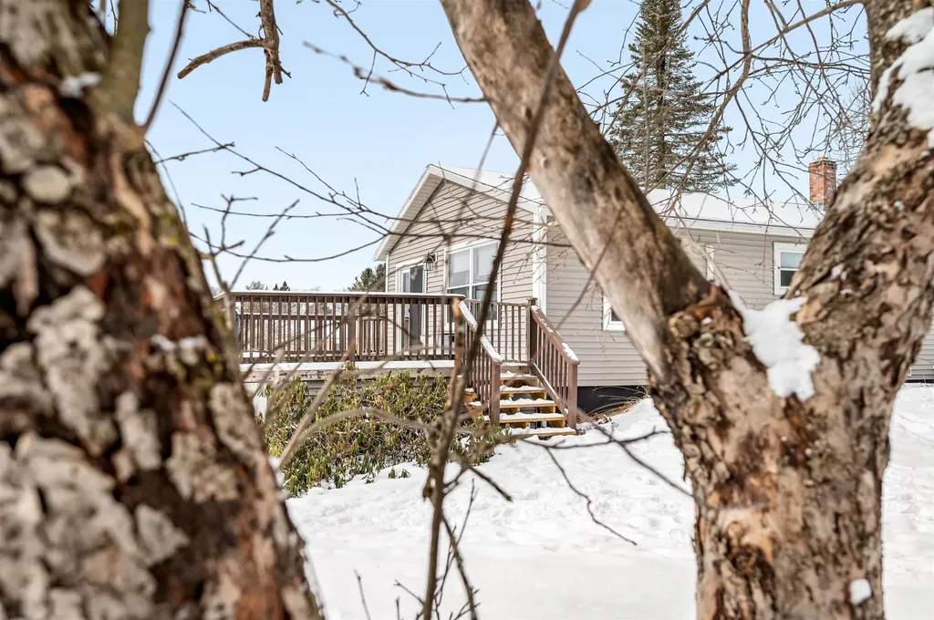 14 Crescent Lane Barre Town VT 05641