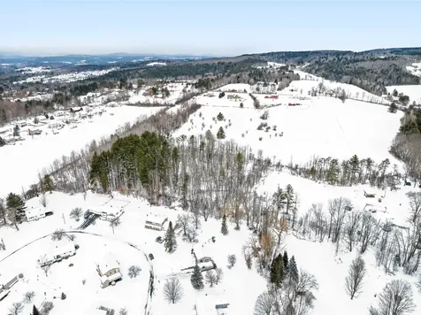 14 Crescent Lane Barre Town VT 05641