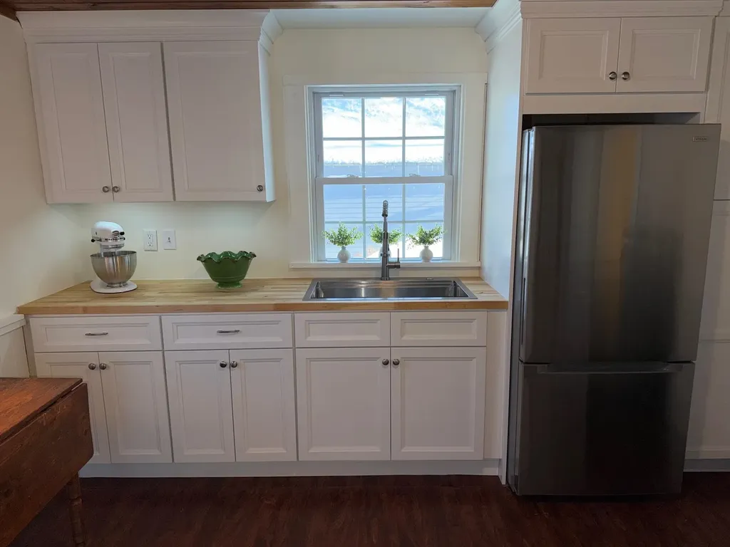 6 Rice Terrace Hampton NH 03842