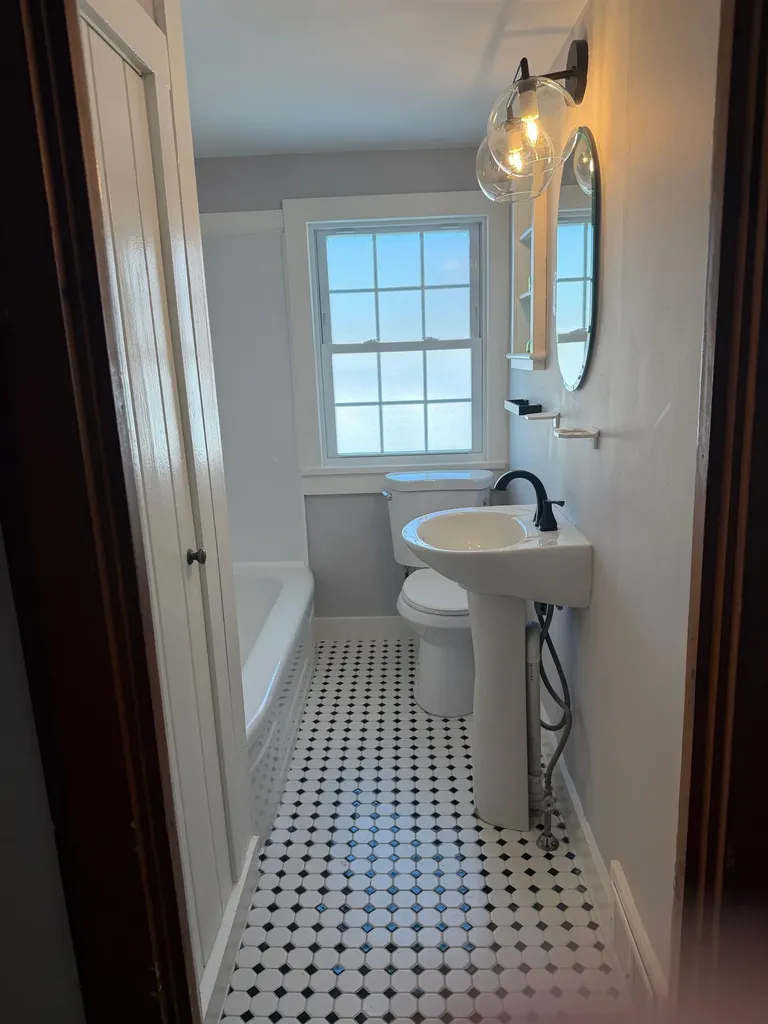 6 Rice Terrace Hampton NH 03842