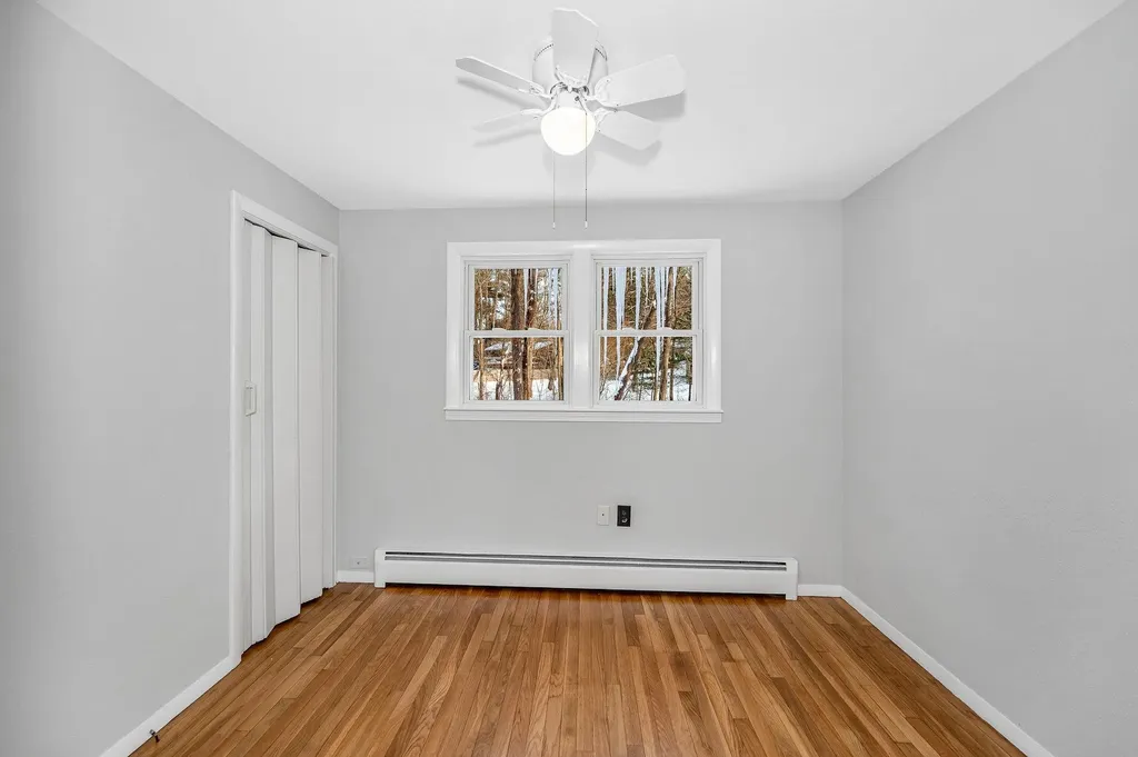 5 Craven Terrace Derry NH 03038