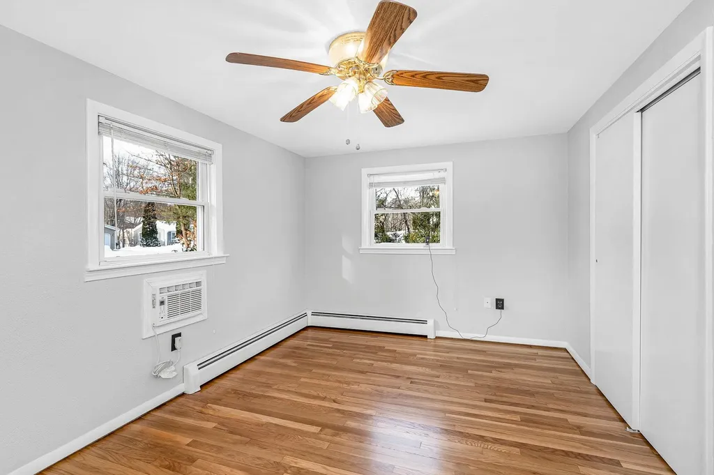 5 Craven Terrace Derry NH 03038