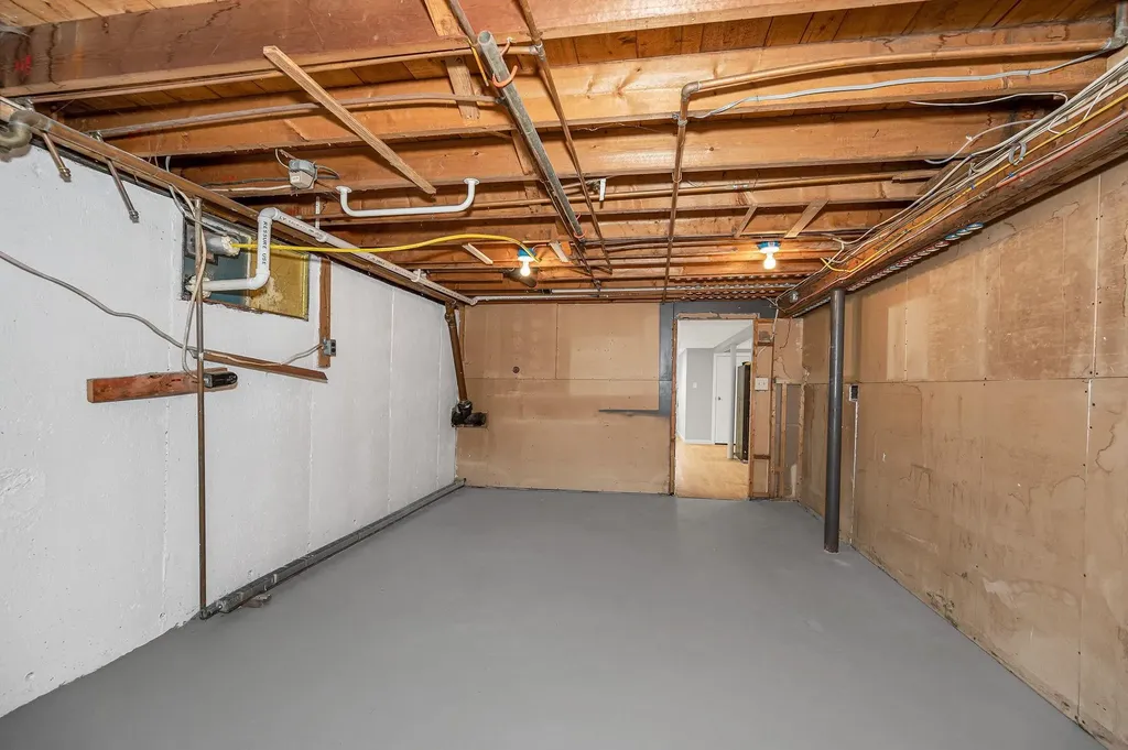 5 Craven Terrace Derry NH 03038