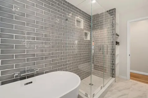 48 Butler Street Salem NH 03079