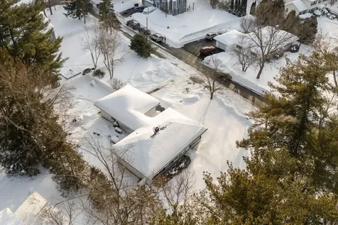 48 Butler Street Salem NH 03079