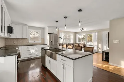 48 Butler Street Salem NH 03079