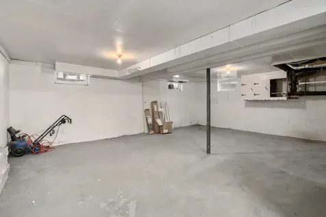 48 Butler Street Salem NH 03079