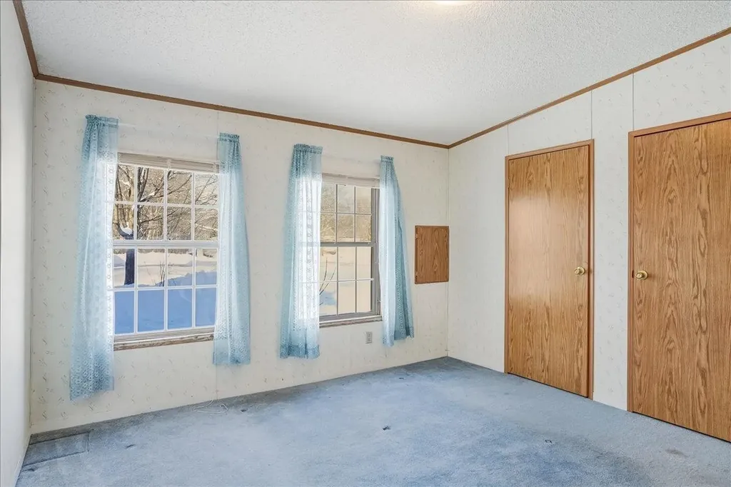 955 West Lakeshore Drive Colchester VT 05446