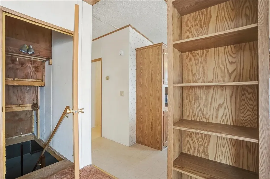 955 West Lakeshore Drive Colchester VT 05446