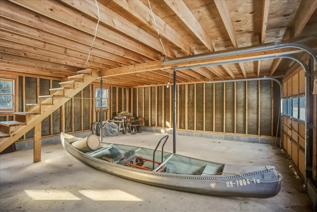 955 West Lakeshore Drive Colchester VT 05446