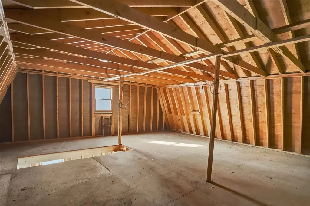 955 West Lakeshore Drive Colchester VT 05446