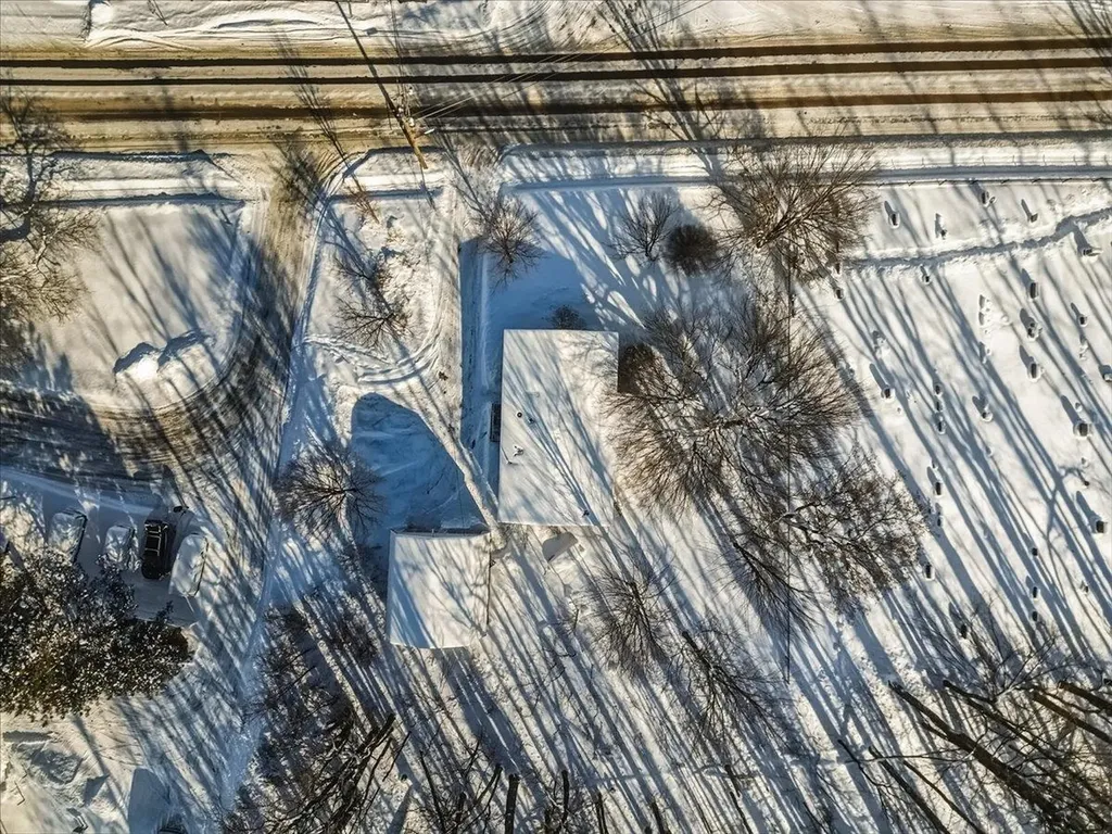 955 West Lakeshore Drive Colchester VT 05446