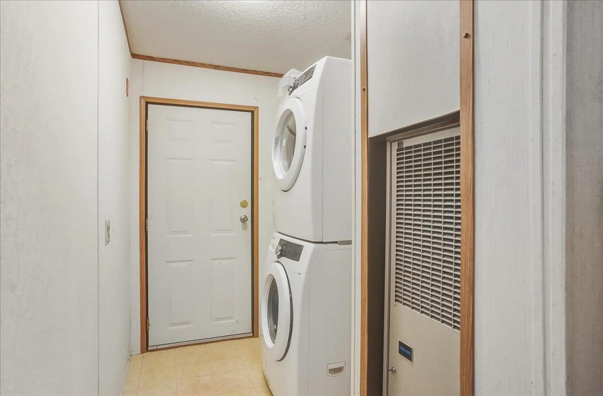 955 West Lakeshore Drive Colchester VT 05446