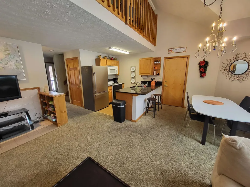 41 Jack O' Lantern Drive Woodstock NH 03262