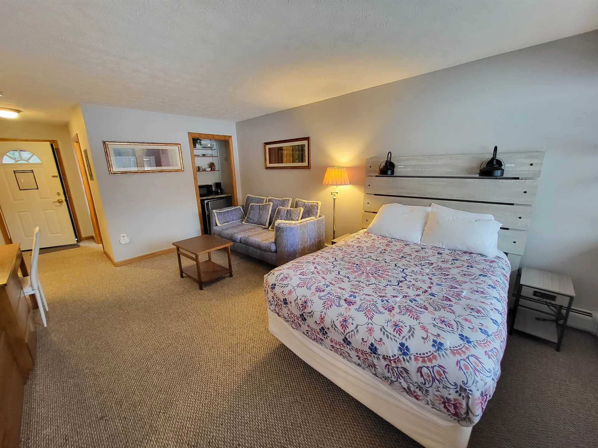 41 Jack O' Lantern Drive Woodstock NH 03262