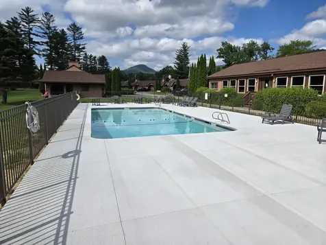 41 Jack O' Lantern Drive Woodstock NH 03262