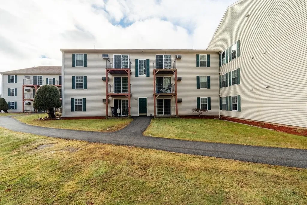 1703 White Cedar Boulevard Portsmouth NH 03801