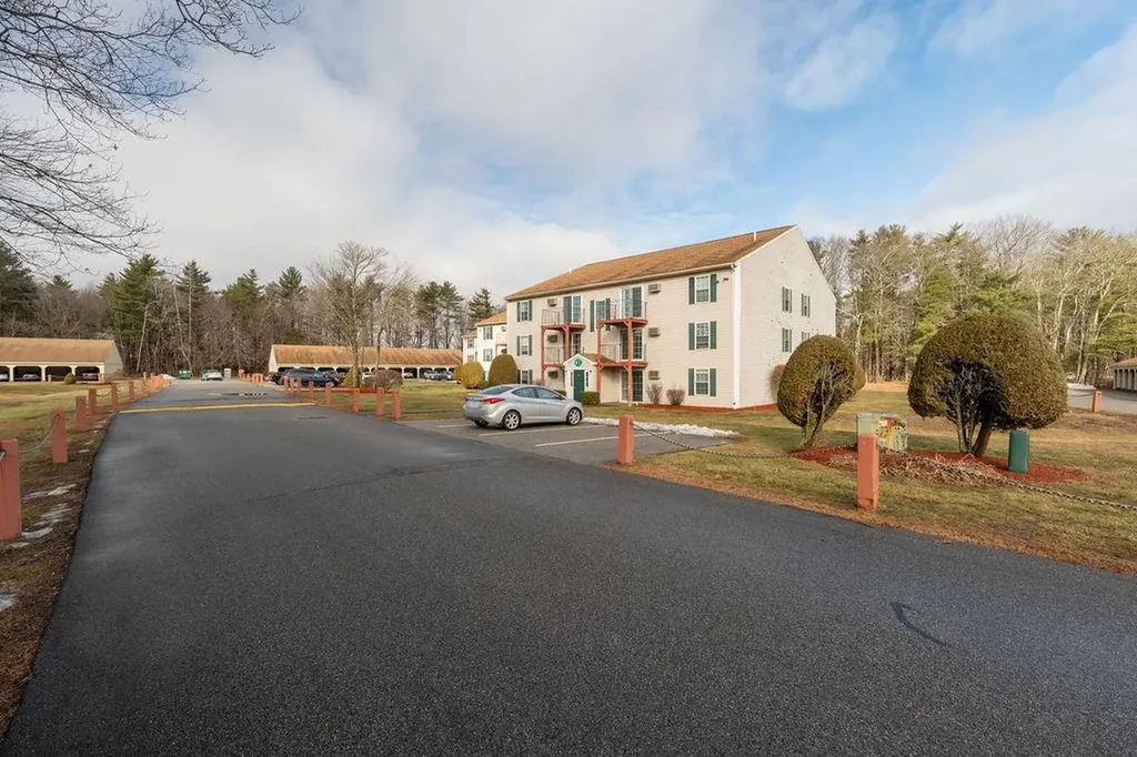 1703 White Cedar Boulevard Portsmouth NH 03801