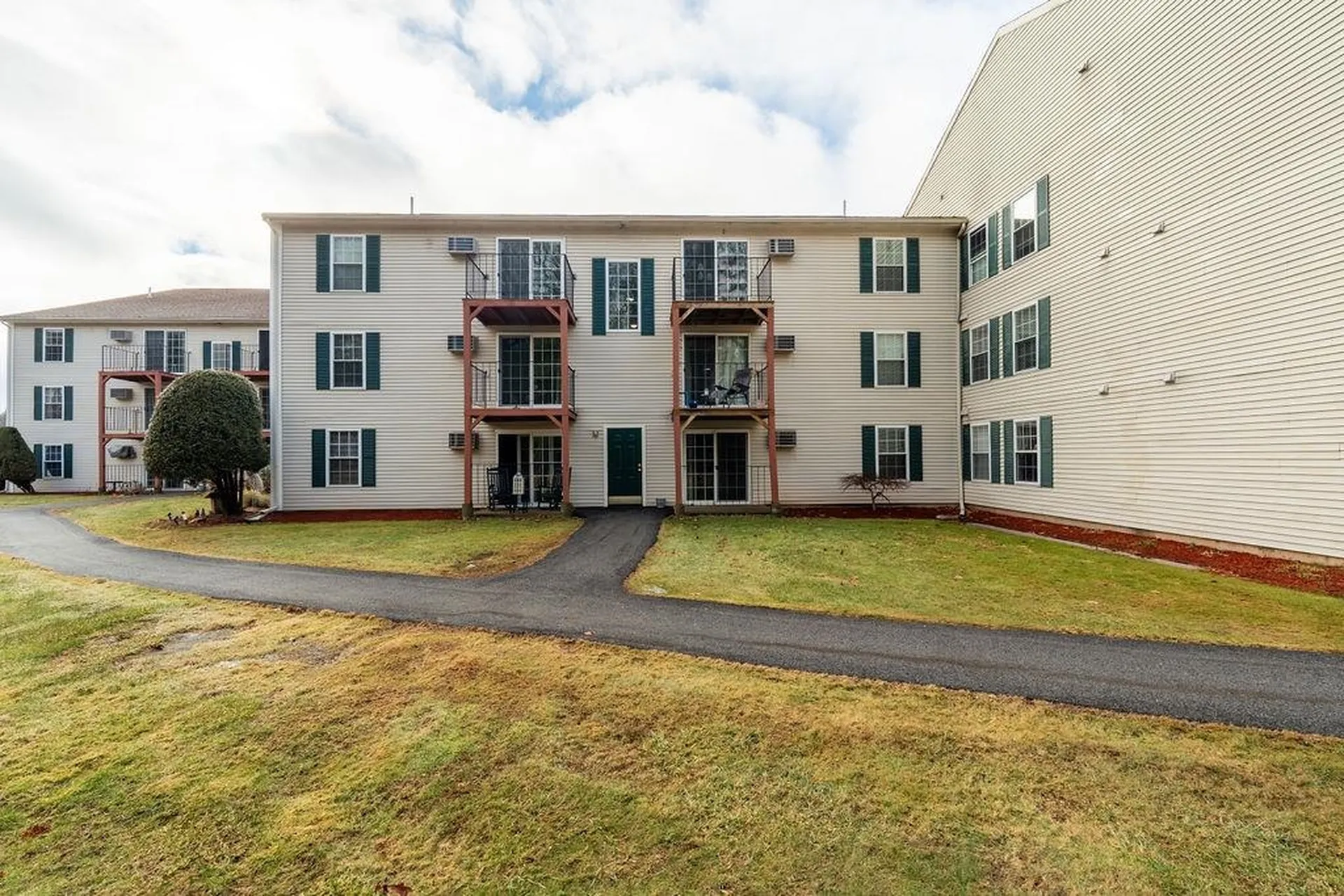 1703 White Cedar Boulevard Portsmouth NH 03801