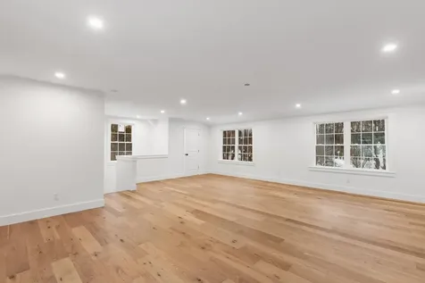 17 Piscassic Road Newfields NH 03856