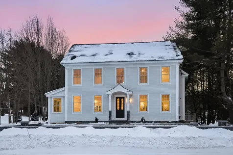 17 Piscassic Road Newfields NH 03856