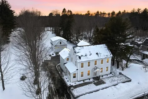 17 Piscassic Road Newfields NH 03856