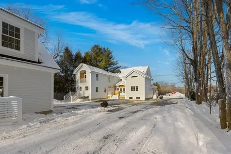 17 Piscassic Road Newfields NH 03856