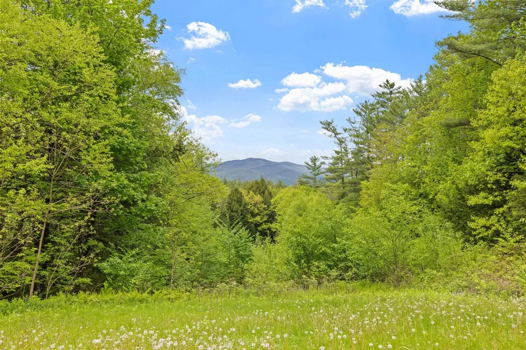 154 Bell Road Plymouth NH 03264