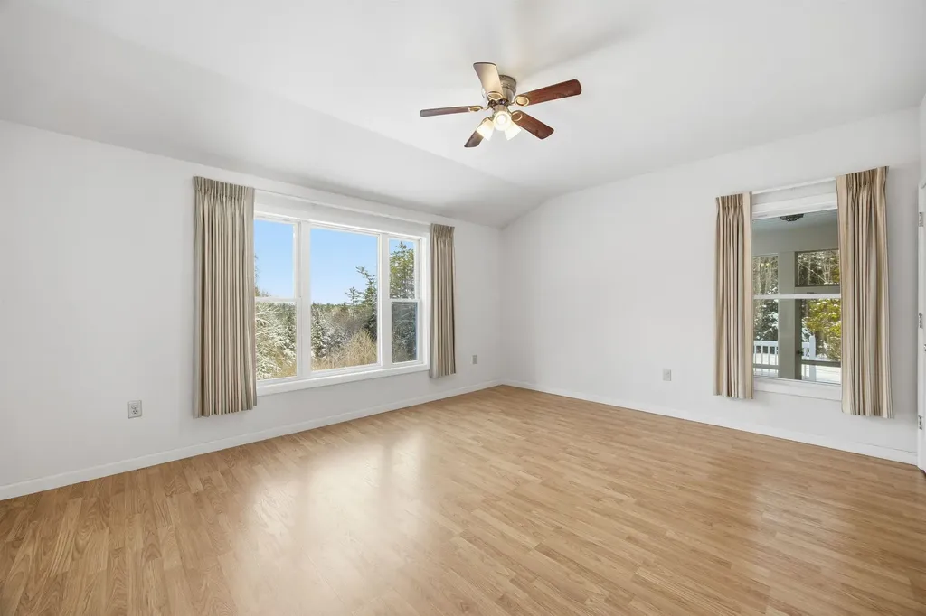 154 Bell Road Plymouth NH 03264