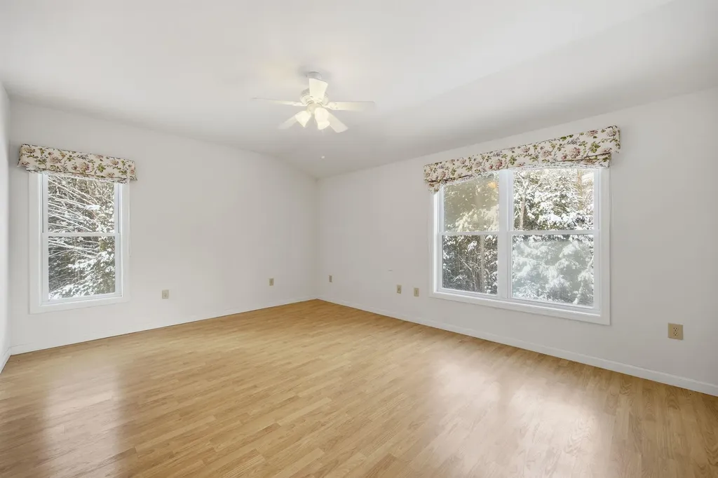 154 Bell Road Plymouth NH 03264