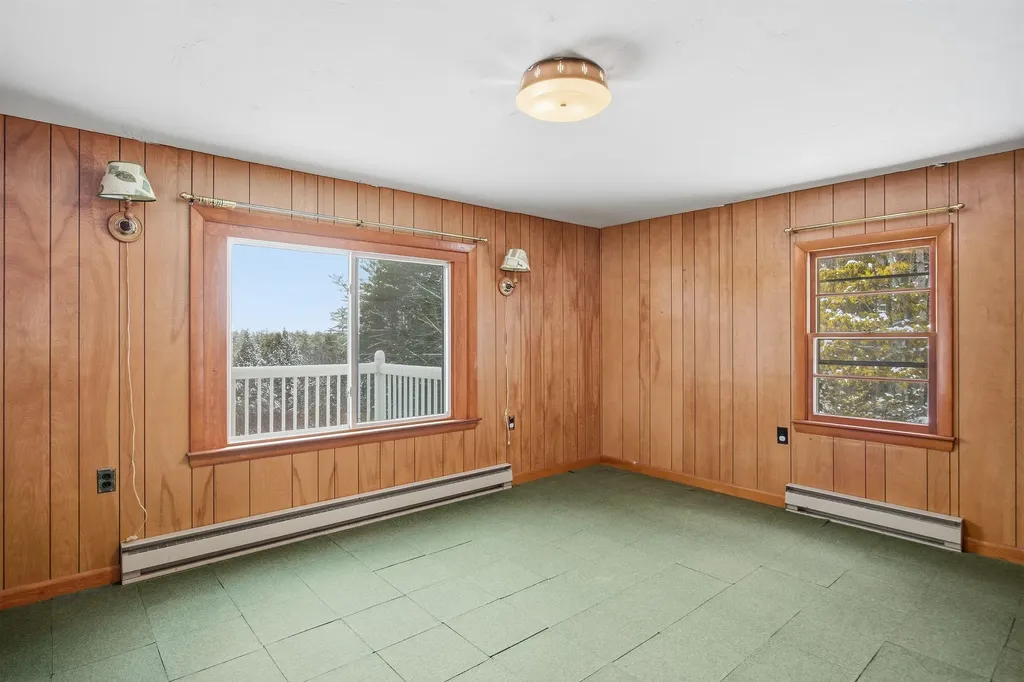 154 Bell Road Plymouth NH 03264