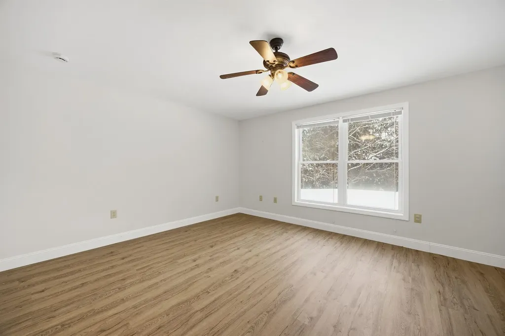 154 Bell Road Plymouth NH 03264