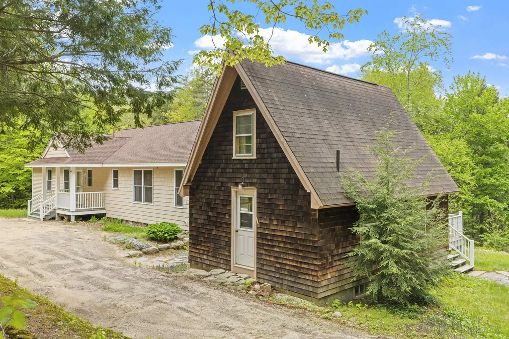 154 Bell Road Plymouth NH 03264