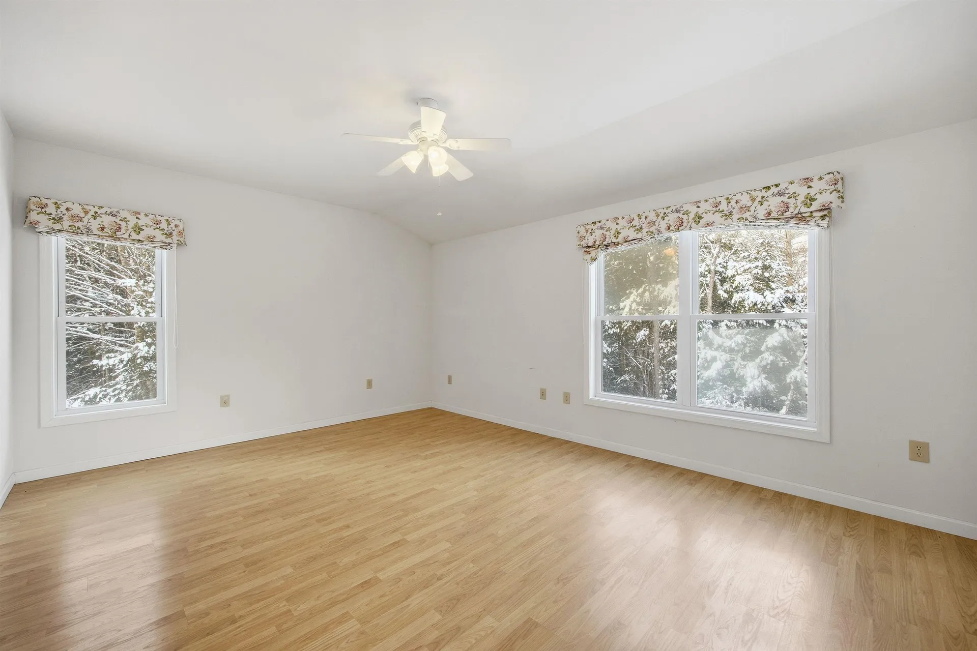 154 Bell Road Plymouth NH 03264