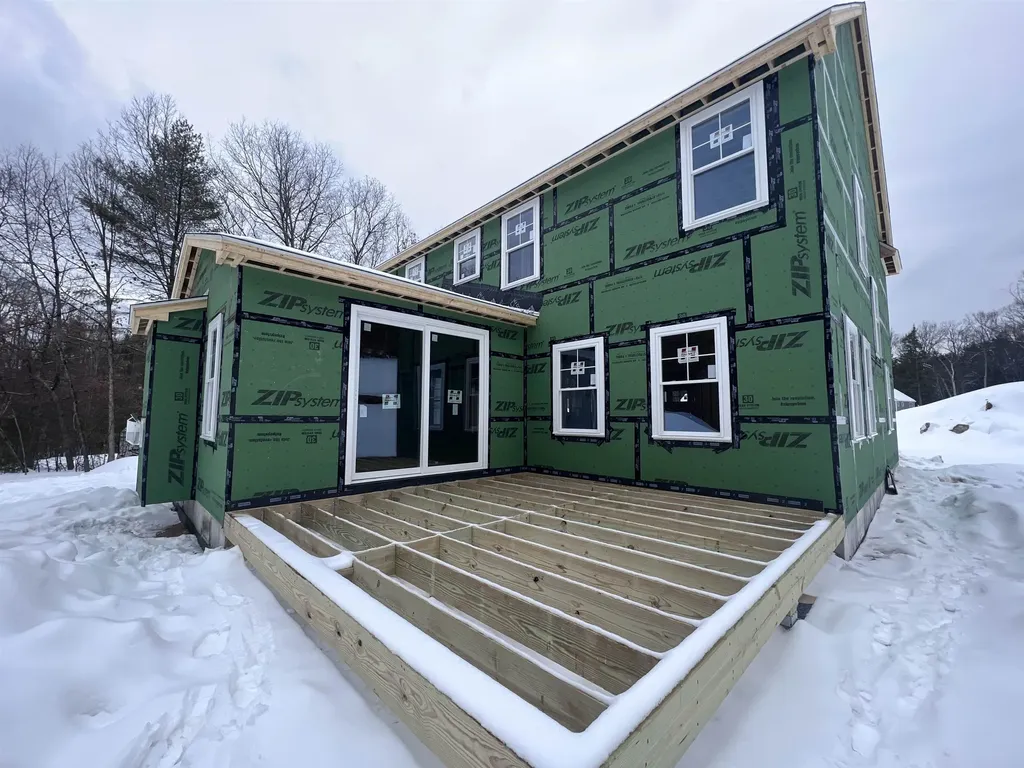 101A Seaverns Bridge Road Merrimack NH 03054