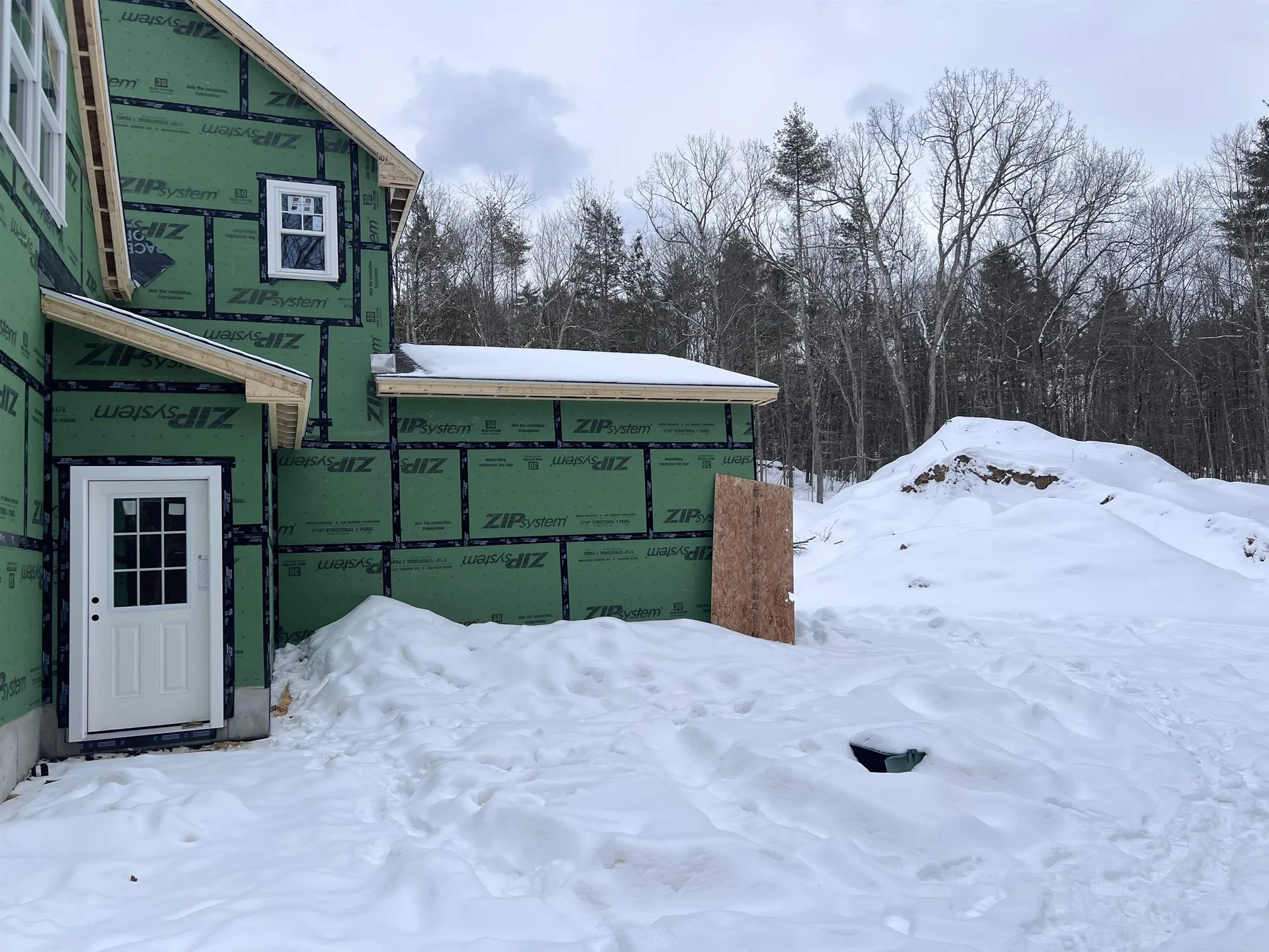 101A Seaverns Bridge Road Merrimack NH 03054