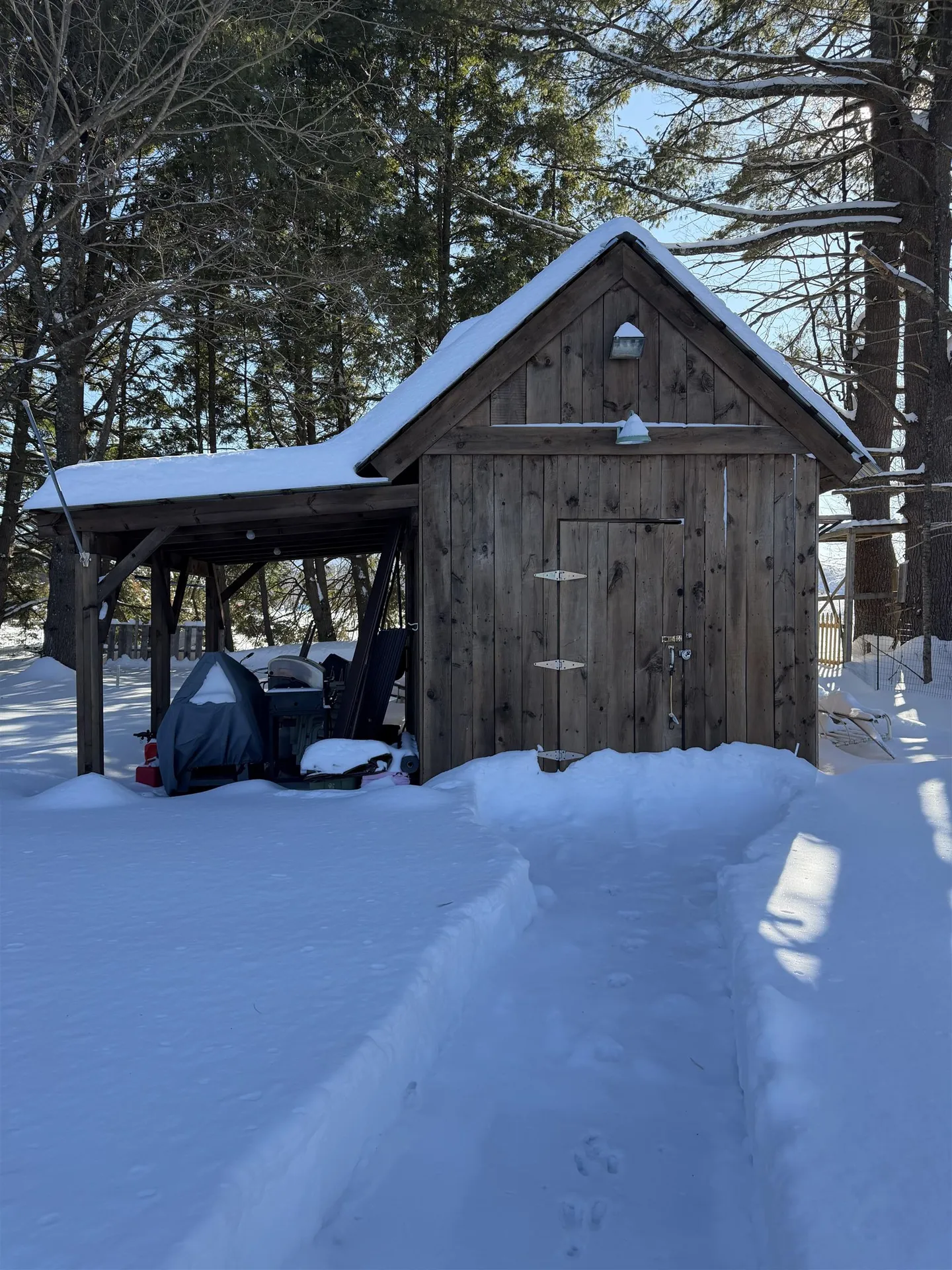 10 Swan Street Winchester NH 03470