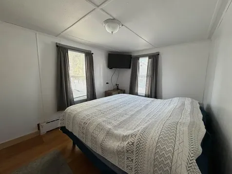 10 Swan Street Winchester NH 03470