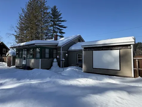 10 Swan Street Winchester NH 03470