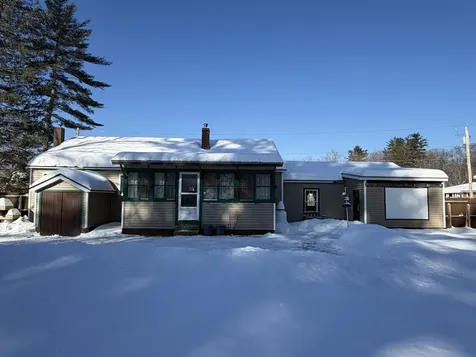 10 Swan Street Winchester NH 03470