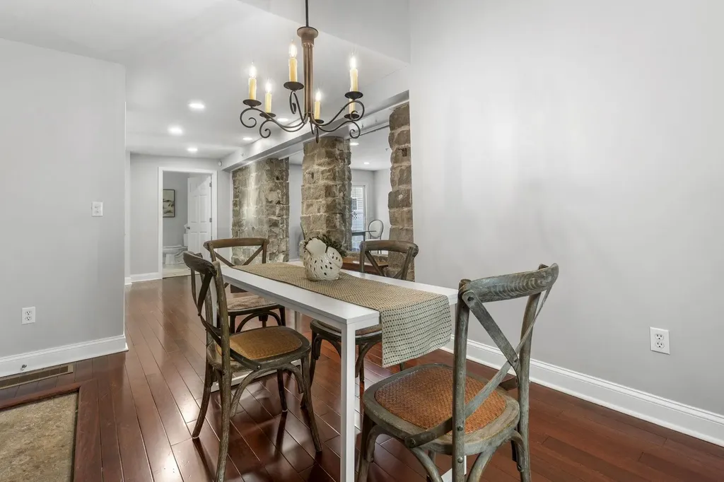 322 Nashua Street Milford NH 03055