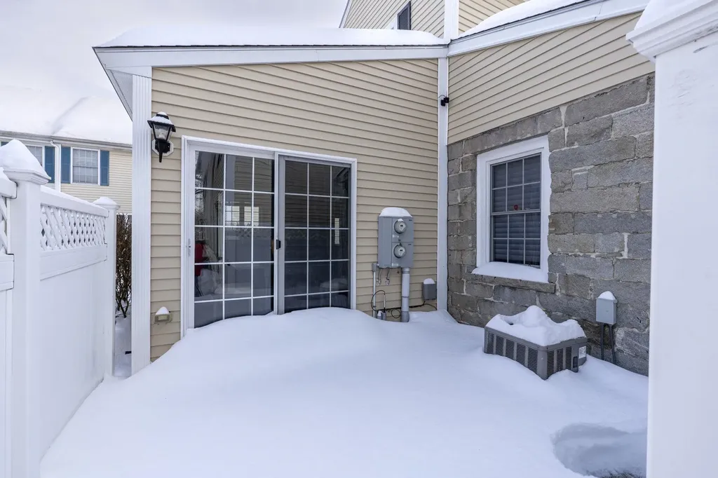 322 Nashua Street Milford NH 03055