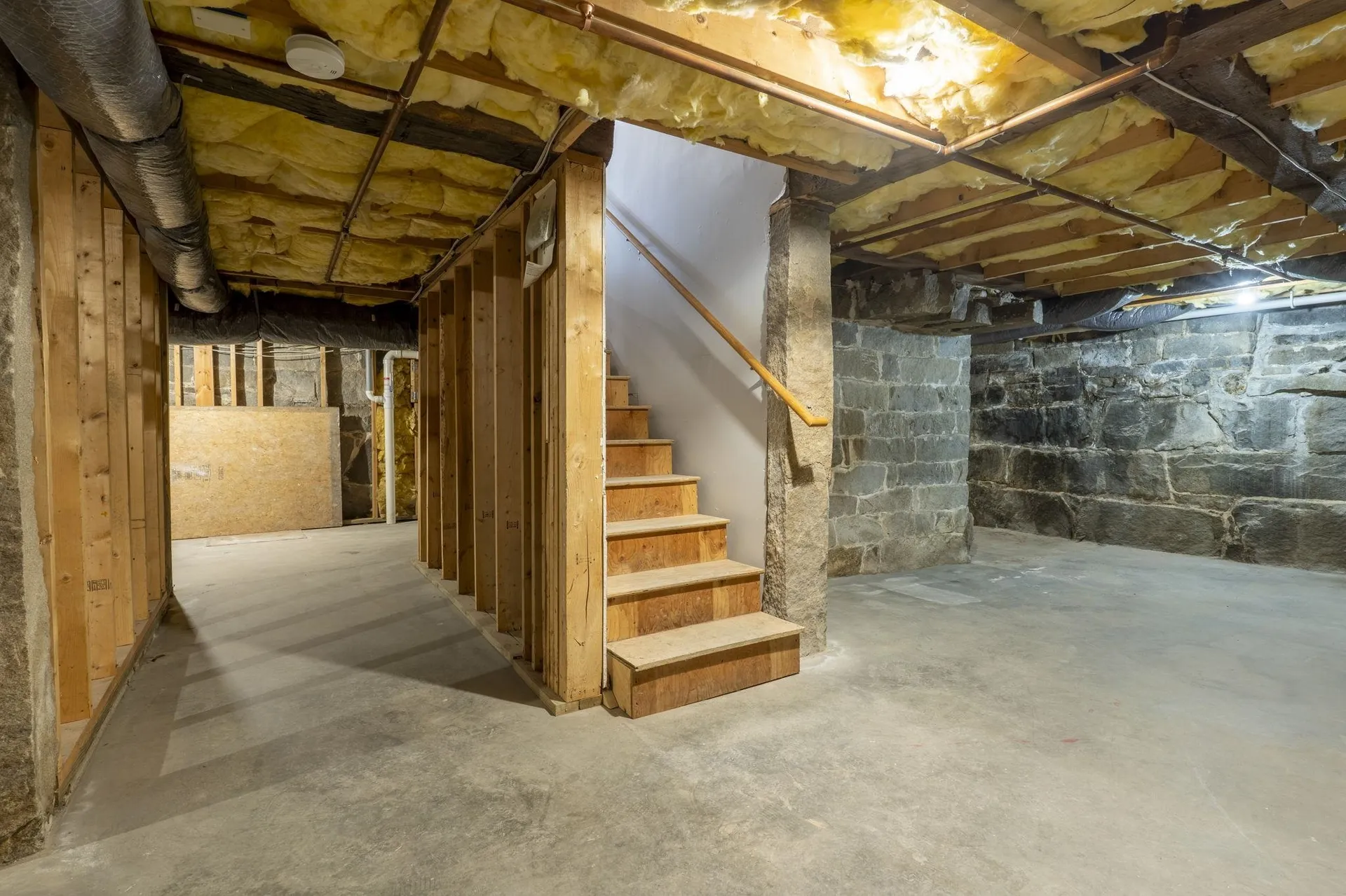 322 Nashua Street Milford NH 03055