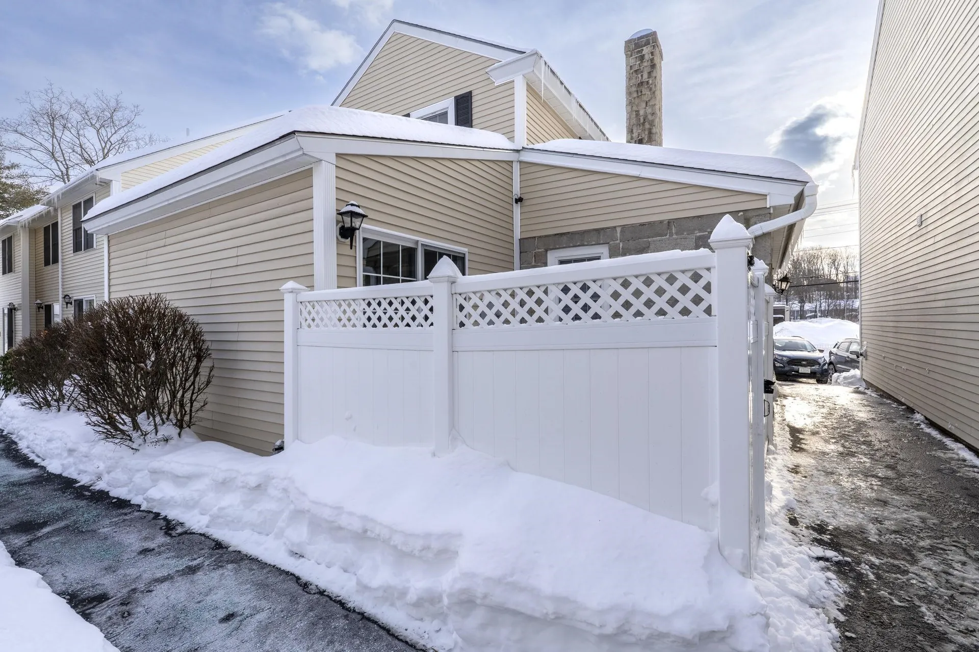 322 Nashua Street Milford NH 03055