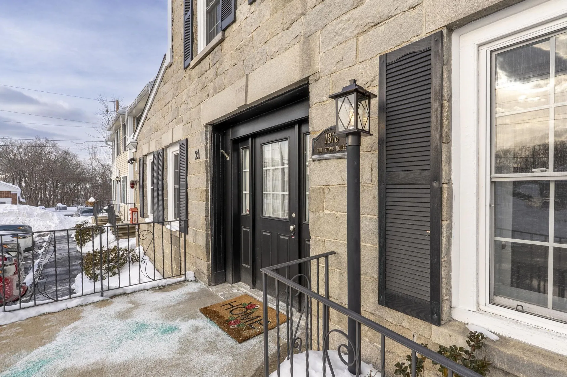 322 Nashua Street Milford NH 03055