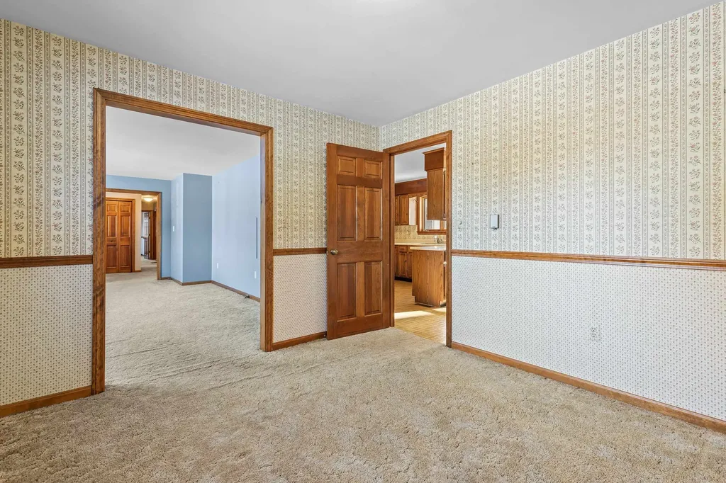 26 Emily Lane Newbury NH 03255