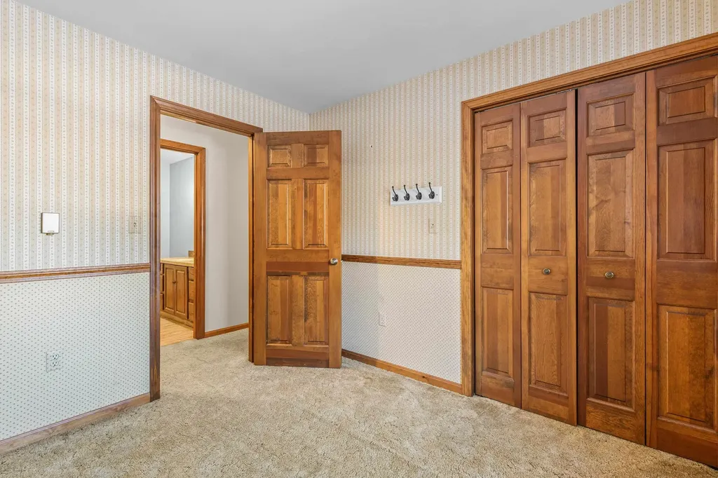 26 Emily Lane Newbury NH 03255