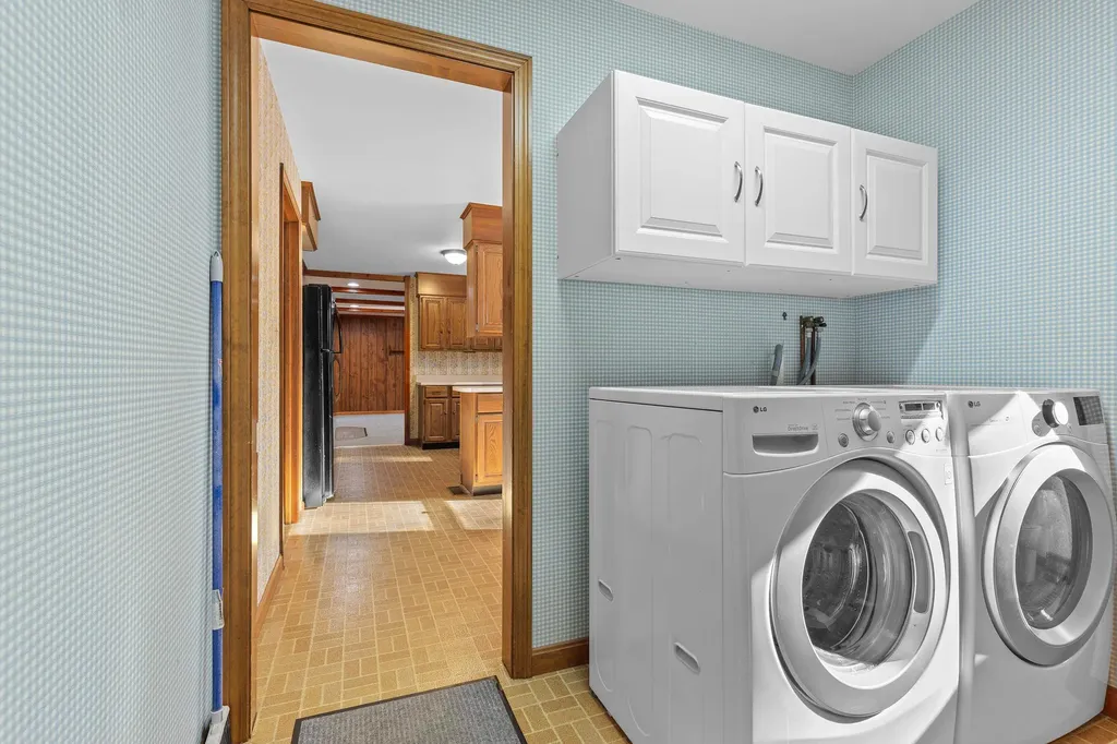 26 Emily Lane Newbury NH 03255